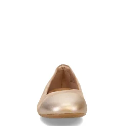 Women's Born, Batti Flat