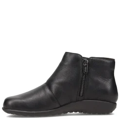Women's Naot, Wanaka Boot