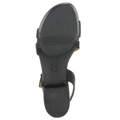 Women's Naturalizer, Hilma Sandal